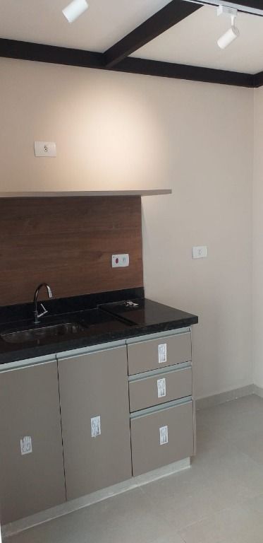 Kitnet para aluguel no Bangu: 