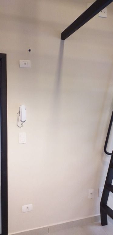 Kitnet para aluguel no Bangu: 