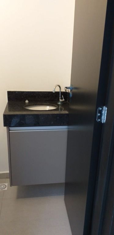 Kitnet para aluguel no Bangu: 