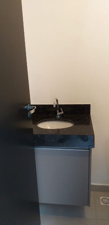 Kitnet para aluguel no Bangu: 