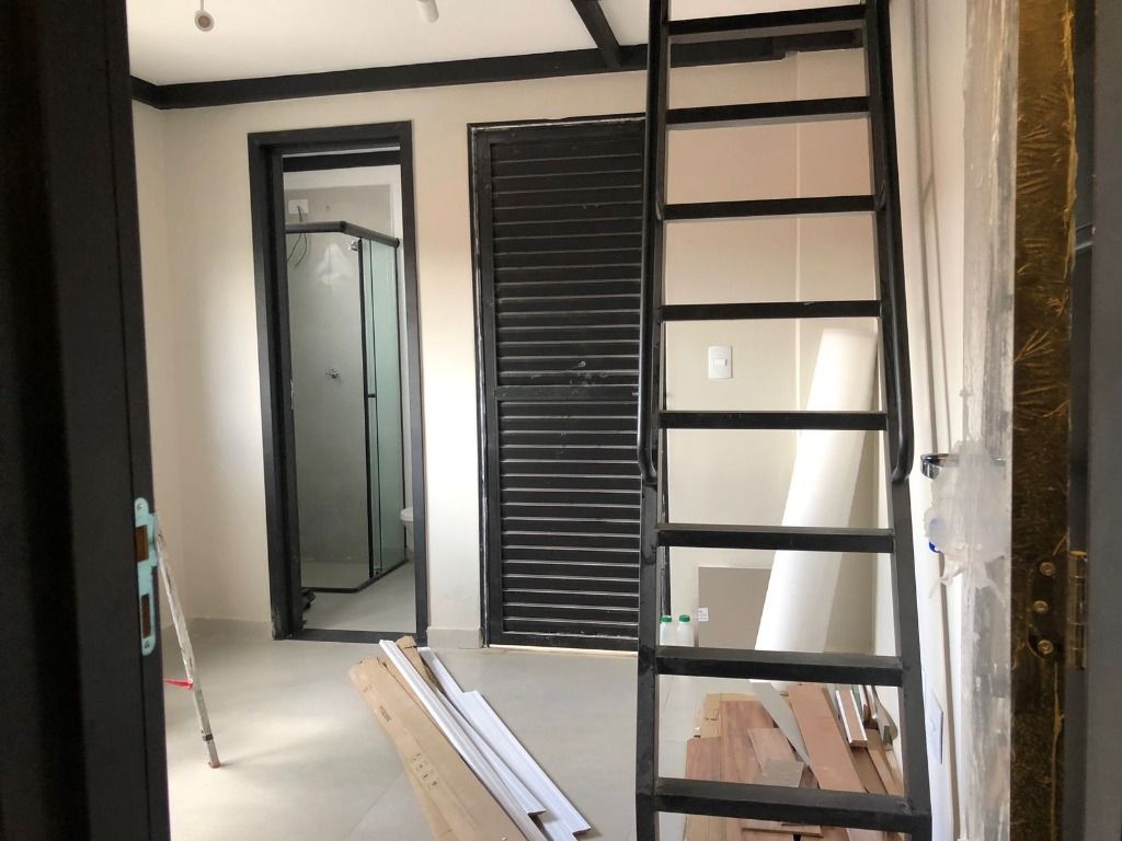 Kitnet para aluguel no Bangu: 