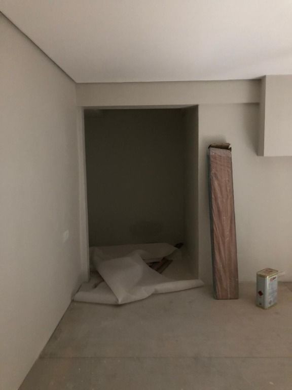 Kitnet para aluguel no Bangu: 