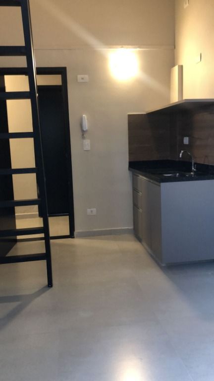 Kitnet para aluguel no Bangu: 