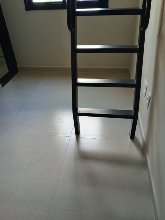 Kitnet para aluguel no Bangu: 