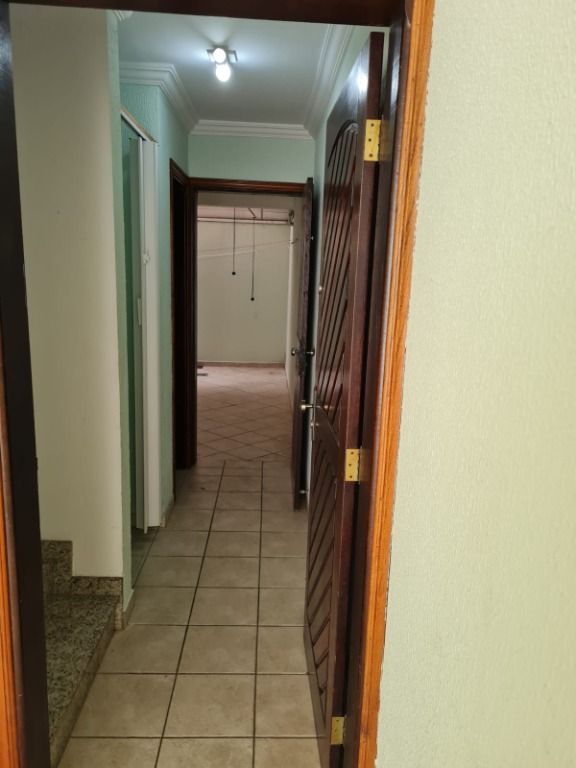 Sobrado para aluguel no Campestre: 