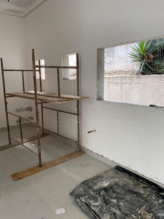 Salão para aluguel no Vila Bastos: 