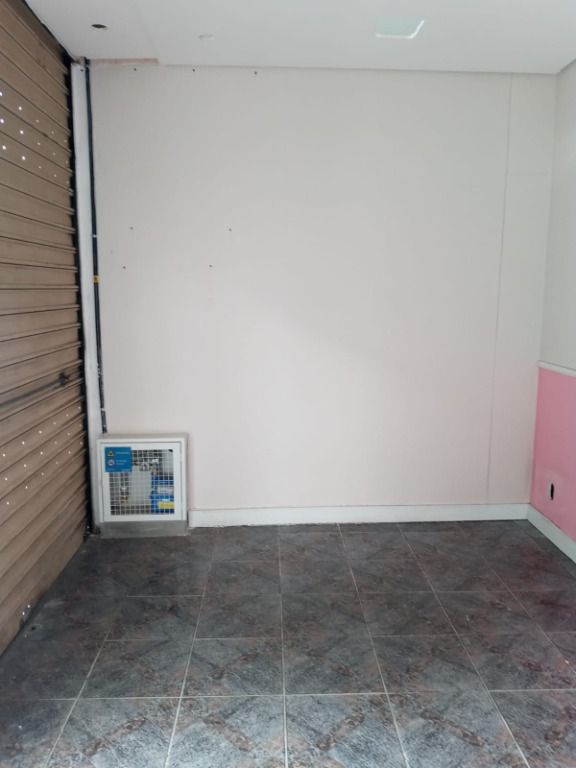 Salão para aluguel no Parque Novo Oratório: 