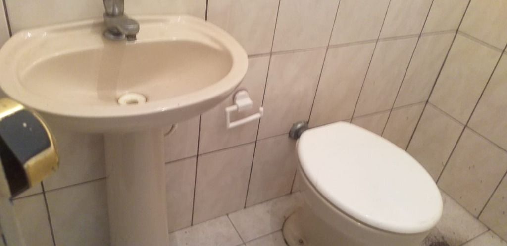 Sala para aluguel no Parque Oratório: 