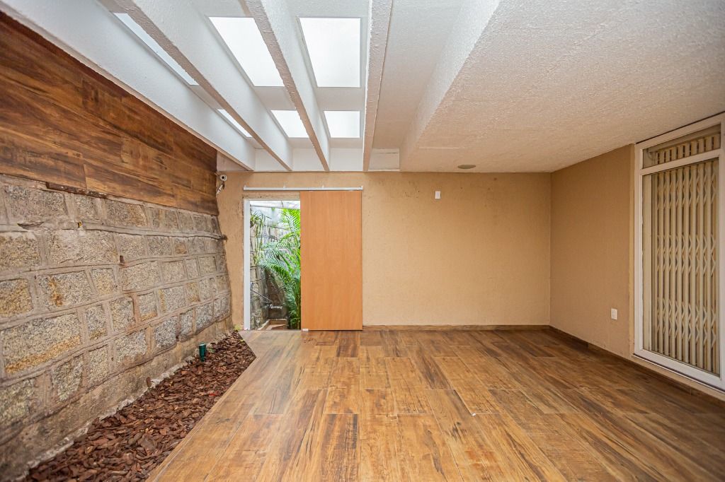 Salão para aluguel no Jardim: 