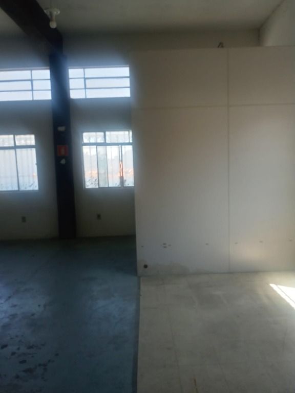 Salão para aluguel no Vila Cardoso Franco: 