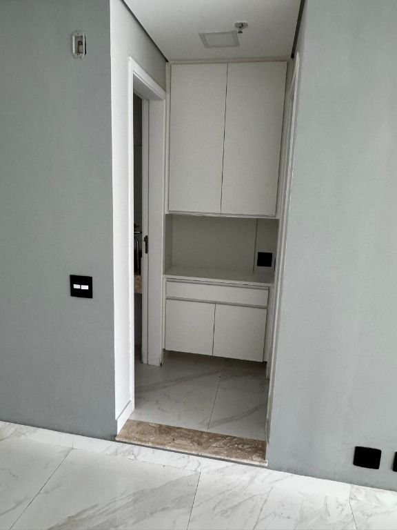 Sala para aluguel no Centro: 