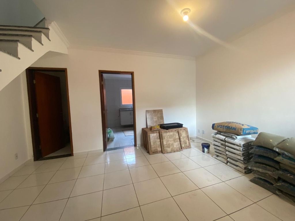 Sobrado para aluguel no Vila Curuçá: 