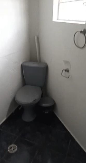 Casa para aluguel no Jardim Rina: 