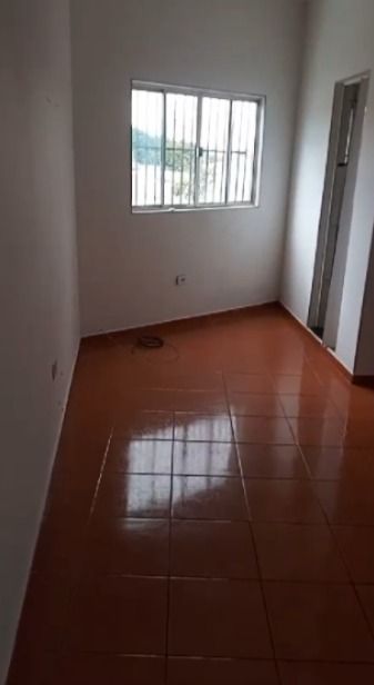 Casa para aluguel no Jardim Rina: 