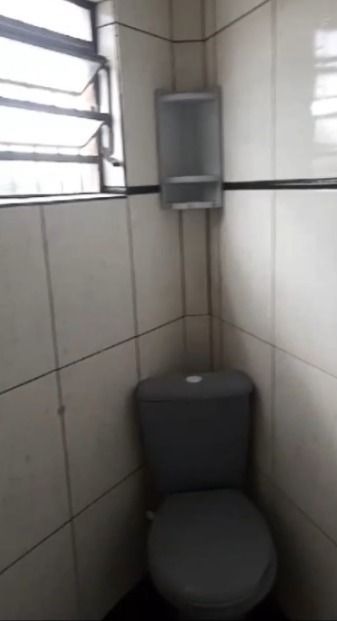 Casa para aluguel no Jardim Rina: 