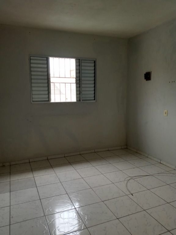 Casa para aluguel no Vila Camilópolis: 