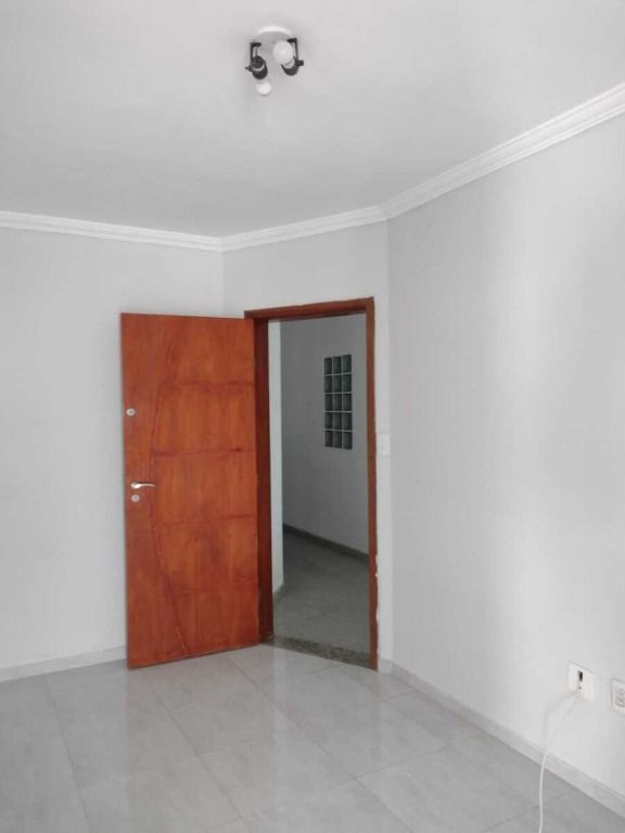 Apartamento para aluguel no Oswaldo Cruz: 