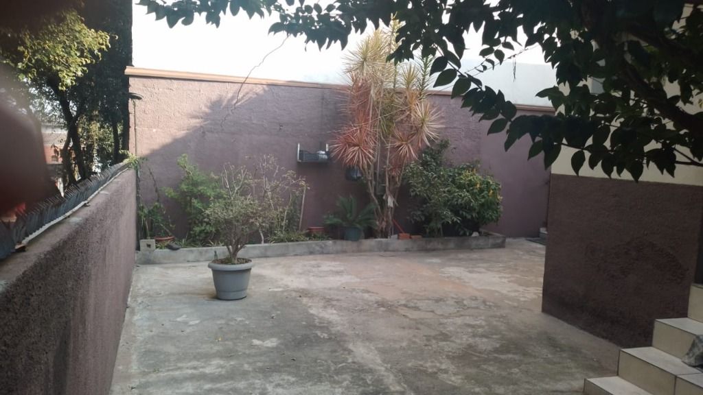 Casa para aluguel no Vila Alzira: 