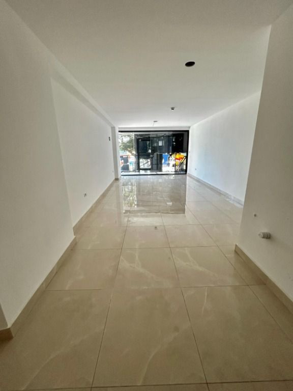 Loja para aluguel no Vila Curuçá: 