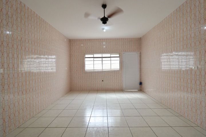 Casa para aluguel no Vila Curuçá: 