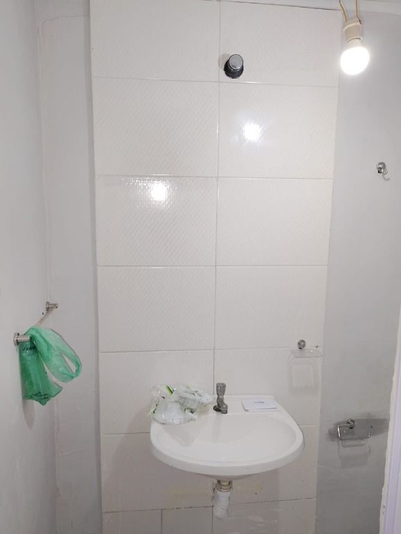 Salão para aluguel no Parque Oratório: 