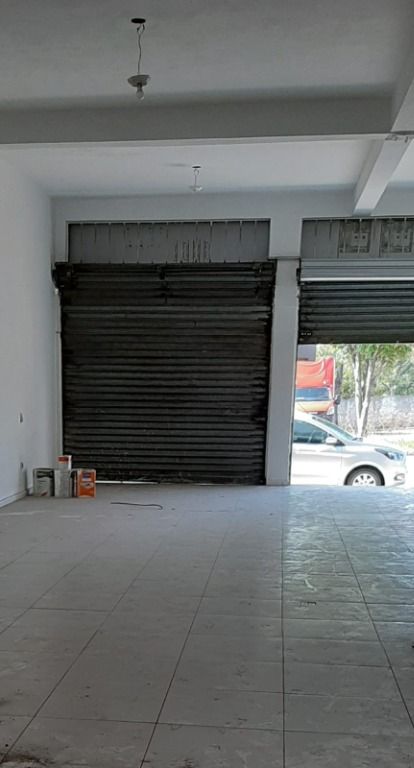 Salão para aluguel no Parque das Nações: 