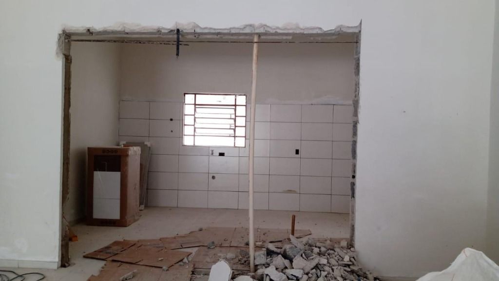 Salão para aluguel no Parque das Nações: 