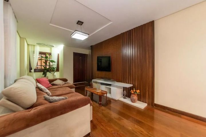 Sobrado para aluguel no Santa Paula: 