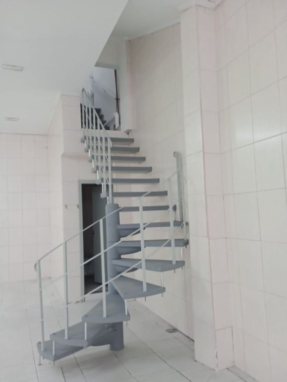 Salão para aluguel no Parque das Nações: 