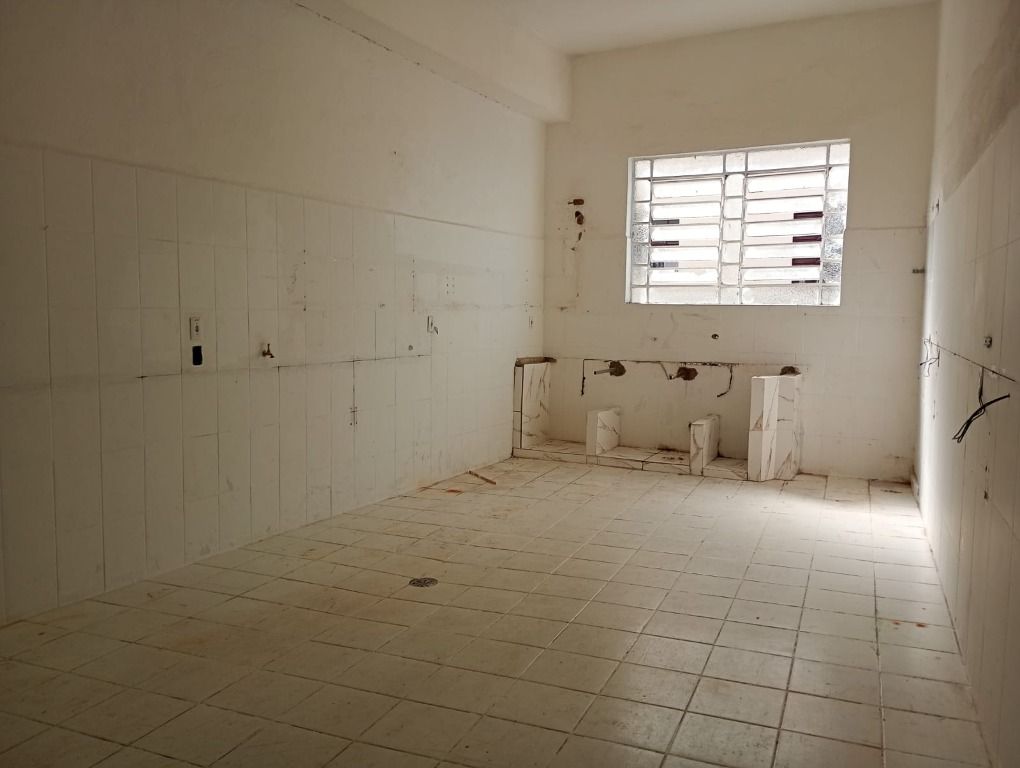 Salão para aluguel no Parque Novo Oratório: 