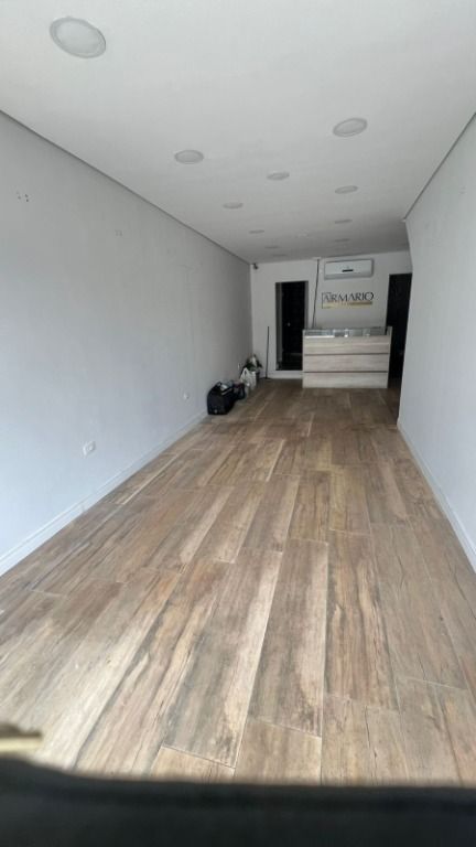 Salão para aluguel no Santa Maria: 