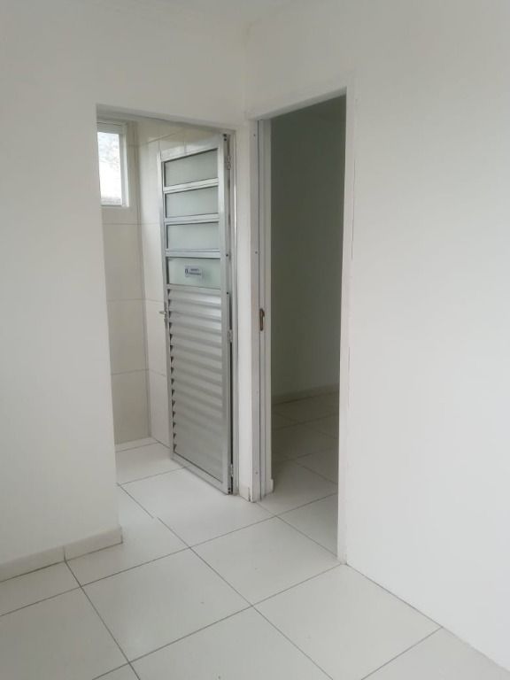 Sala para aluguel no Parque João Ramalho: 