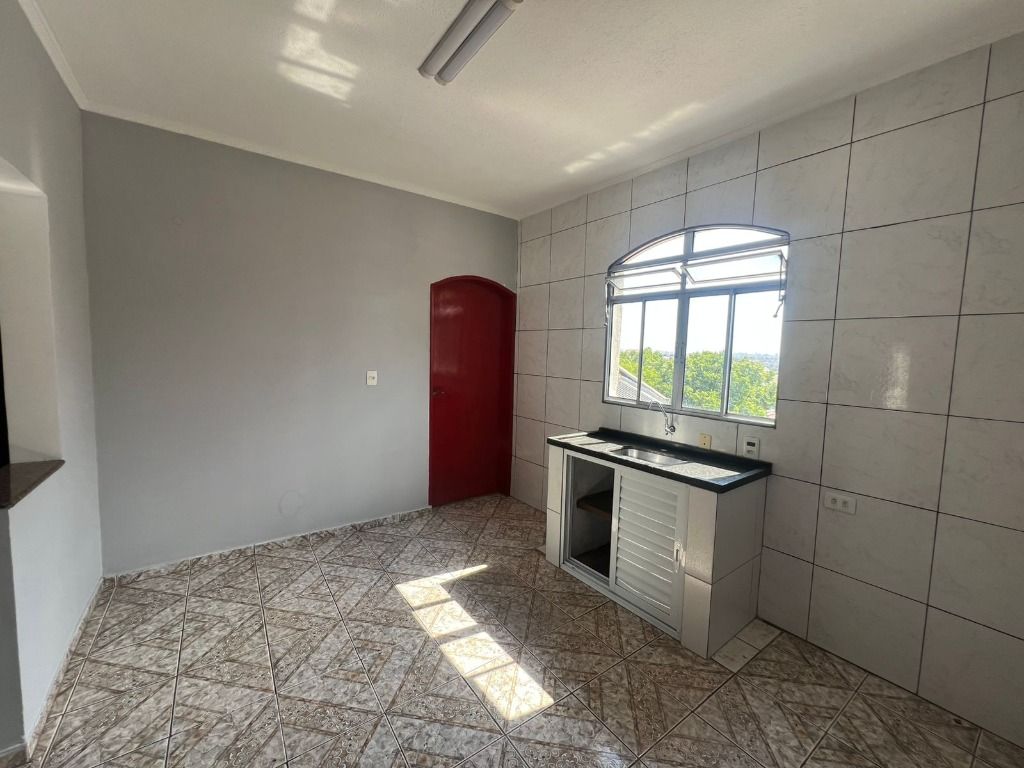 Casa para aluguel no Parque Capuava: 