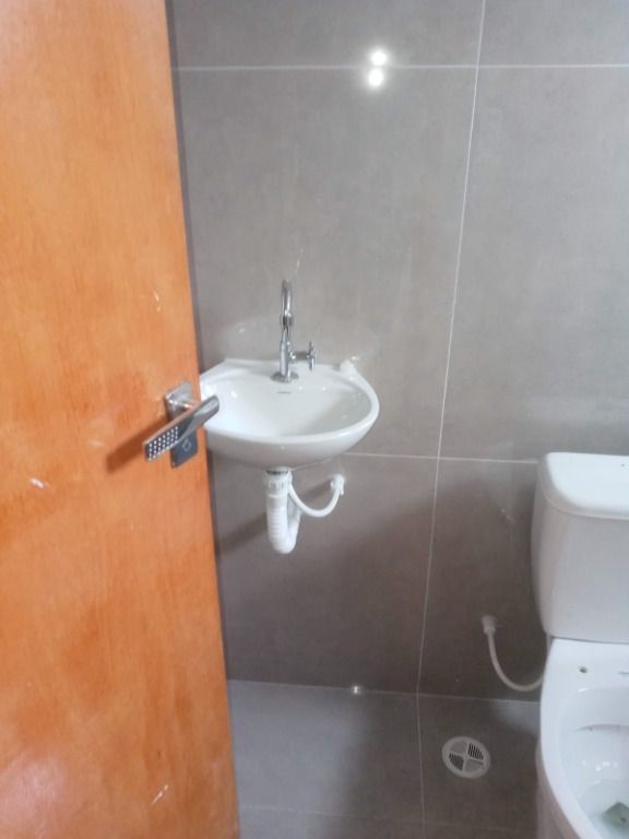 Kitnet para aluguel no Parque das Nações: 