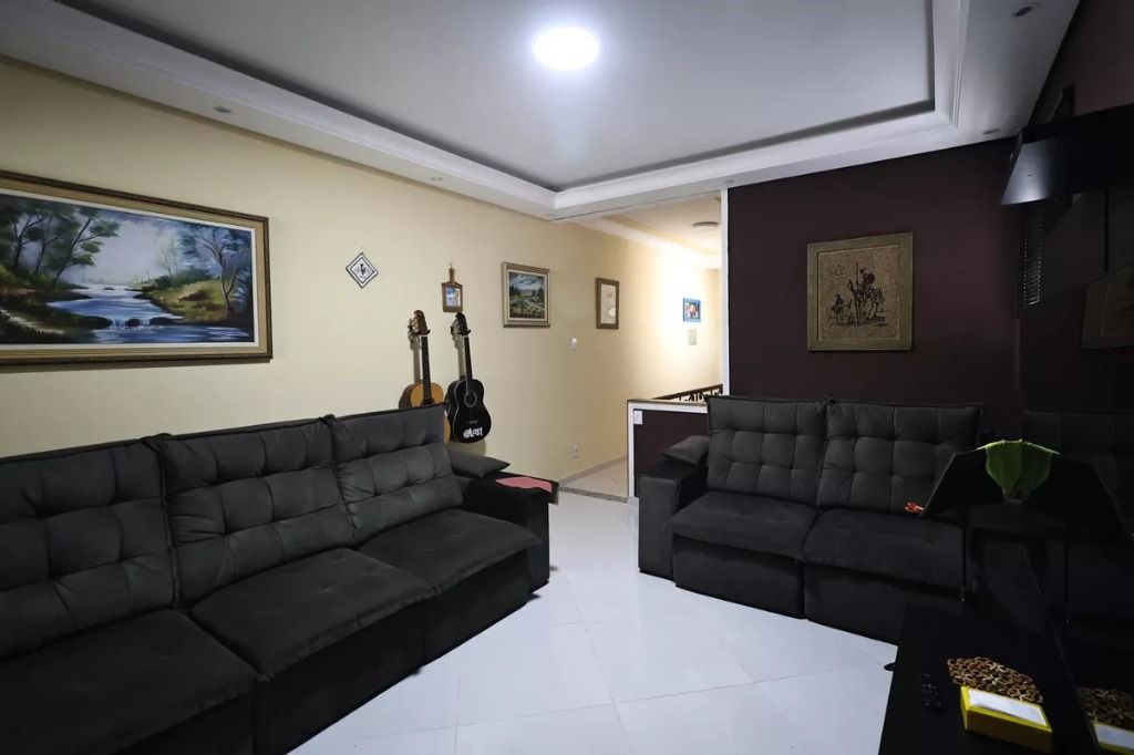 Casa para aluguel no Vila Vitória: 