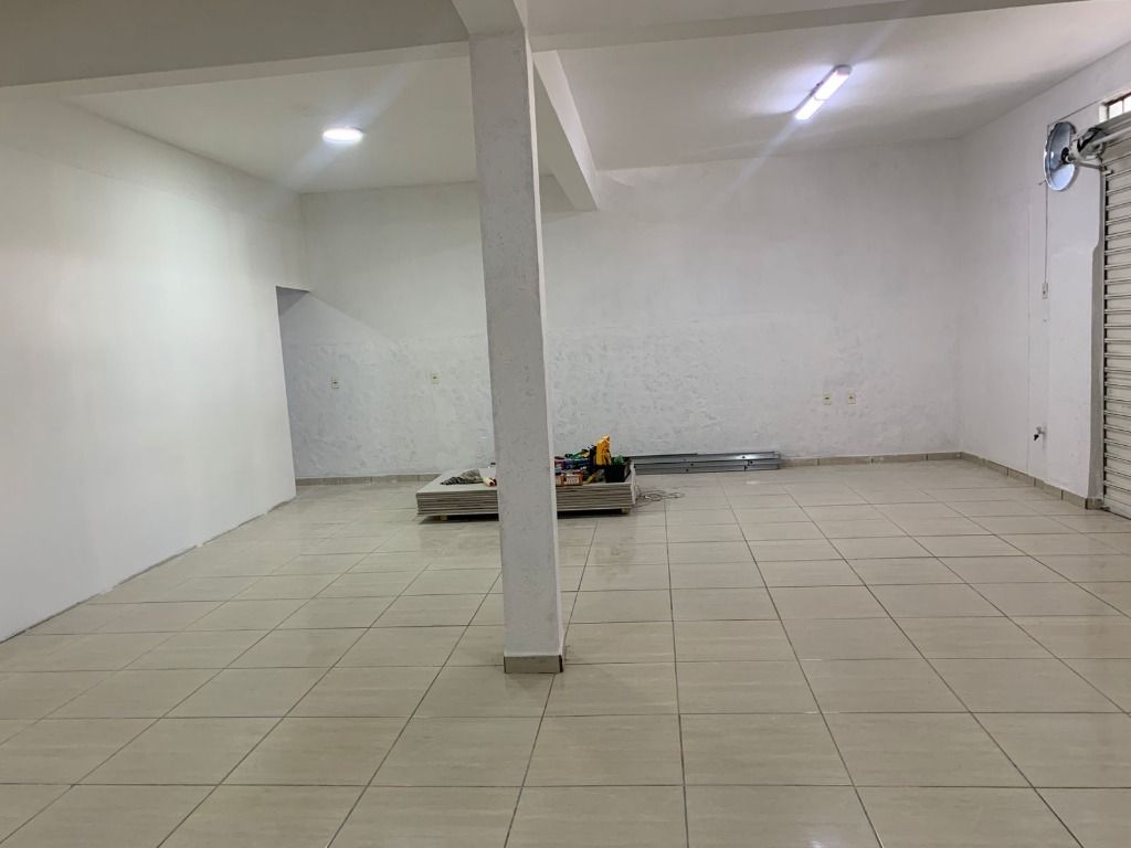 Salão para aluguel no Cidade São Jorge: 