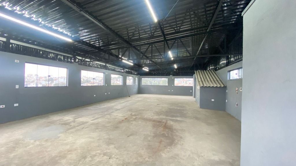 Salão para aluguel no Jardim Rina: 