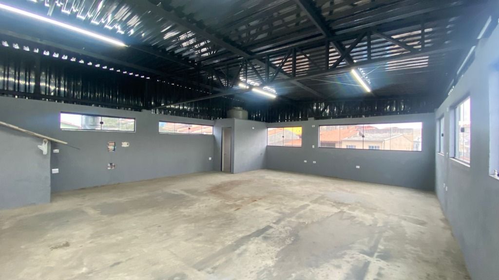 Salão para aluguel no Jardim Rina: 