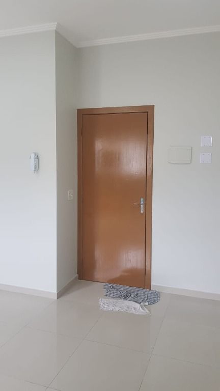 Sala para aluguel no Jardim Utinga: 