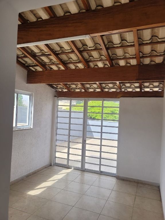 Cobertura para aluguel no Vila Valparaíso: 