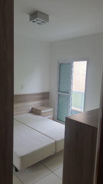 Cobertura para aluguel no Vila Valparaíso: 