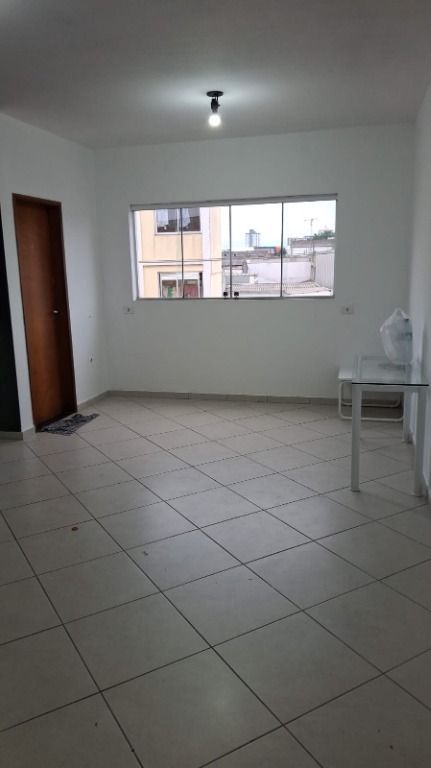 Sala para aluguel no Centro: 