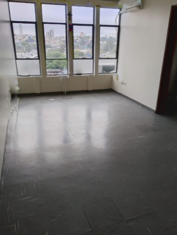 Sala para aluguel no Centro: 