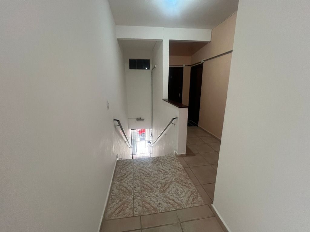 Sala para aluguel no Cidade São Jorge: 