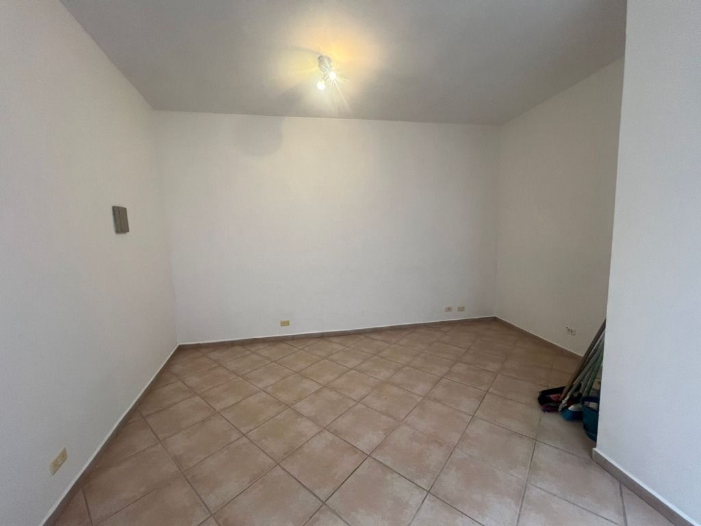 Sala para aluguel no Cidade São Jorge: 