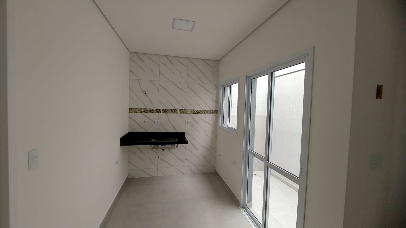 Kitnet para aluguel no Parque Novo Oratório: 