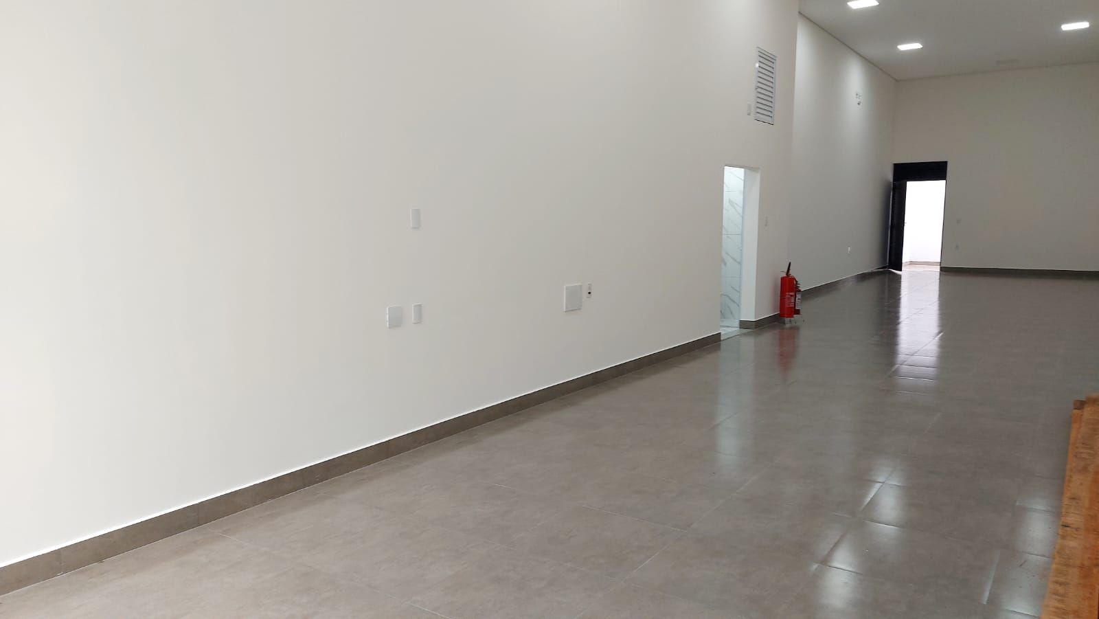 Salão para aluguel no Parque Novo Oratório: 