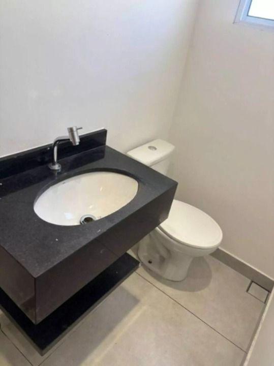 Sobrado para aluguel no Parque Novo Oratório: LAVABO