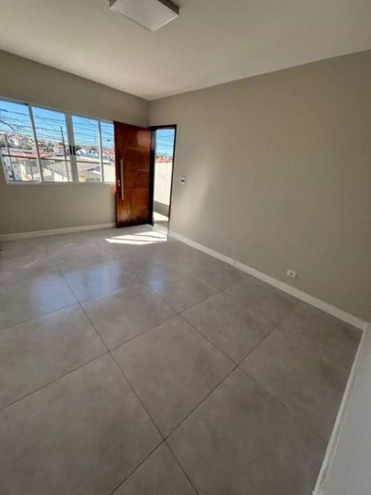 Sobrado para aluguel no Parque Novo Oratório: SALA