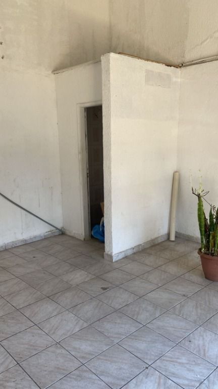 Salão para aluguel no Parque das Nações: 